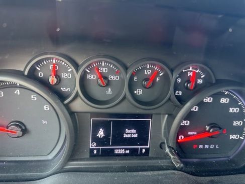 Used 2025 Chevrolet Silverado 1500 W/T image 9