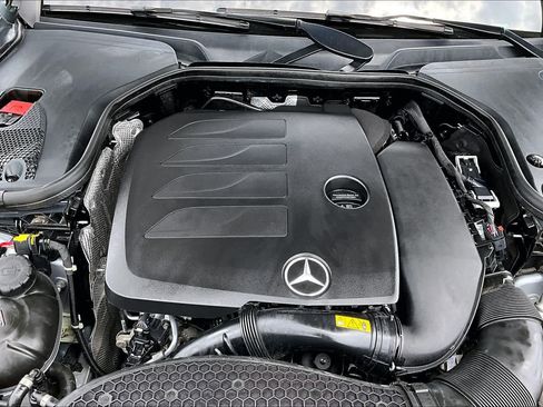 Used 2023 Mercedes-Benz E 350 Sedan image 32