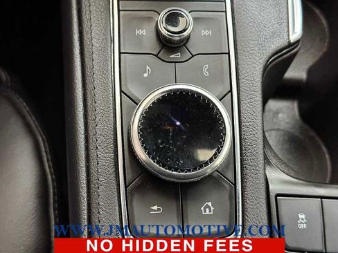 Used 2023 Cadillac XT4 Premium Luxury image 30