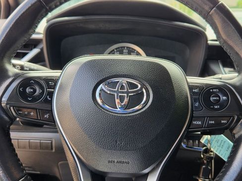 Used 2020 Toyota Corolla SE FWD image 23