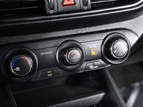 Used 2022 Kia Forte LXS w/ LXS Technology Package image 15