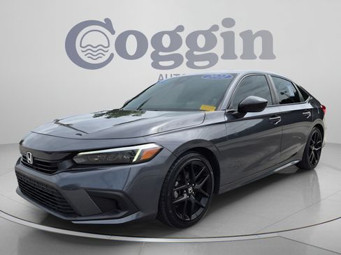 Certified 2022 Honda Civic Sport image 2