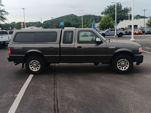 Used 2011 Ford Ranger XLT w/ Bright Trim Group AWD/4WD image 3