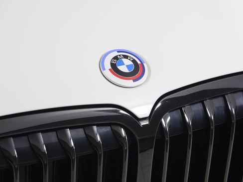 Used 2022 BMW X7 M50i image 20