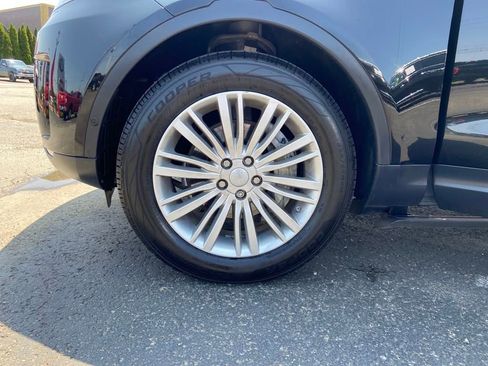 Used 2019 Land Rover Discovery HSE Luxury image 10