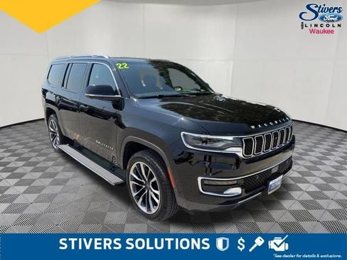 Used 2022 Jeep Wagoneer Series III w/ Premium Group I AWD/4WD image 3