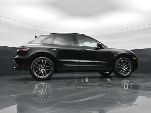 New 2026 Porsche Macan AWD/4WD image 41