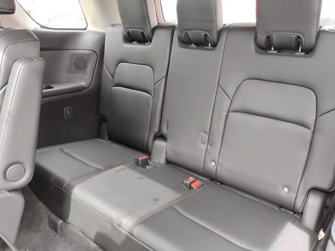 Used 2023 Nissan Pathfinder SL w/ SL Premium Package AWD/4WD image 13