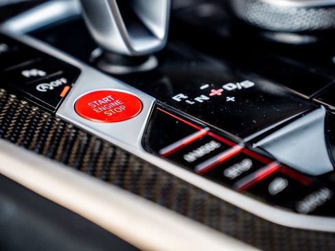 New 2026 BMW X5 M Competition w/ Executive Package AWD/4WD image 18