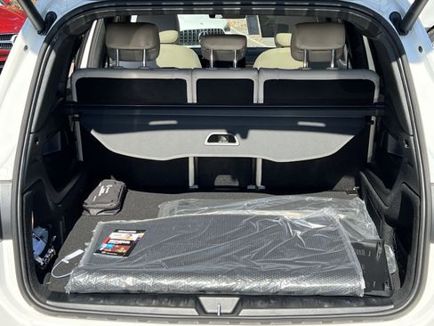 New 2026 Mercedes-Benz GLB 250 4MATIC image 24