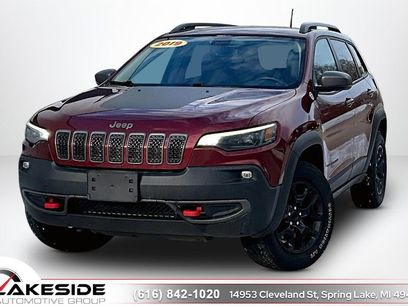 Used 2019 Jeep Cherokee Trailhawk w/ Comfort & Convenience Group