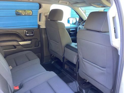 Used 2017 Chevrolet Silverado 1500 LT w/ LT Convenience Package image 36