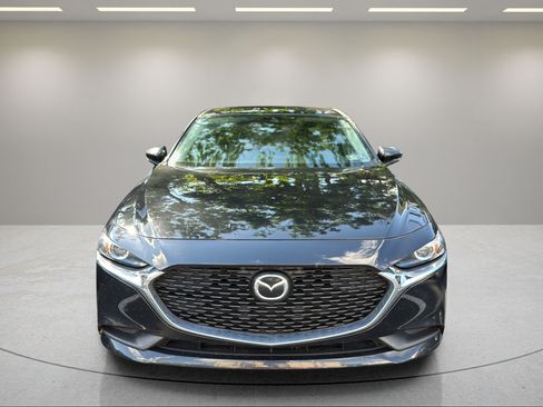 Used 2022 MAZDA MAZDA3 s FWD image 2