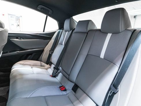 Used 2026 Toyota Camry SE w/ Convenience Package FWD image 31