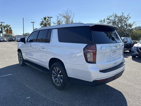 Used 2022 Chevrolet Suburban LT image 6