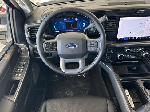 New 2026 Ford F250 Lariat w/ Black Appearance Package image 16