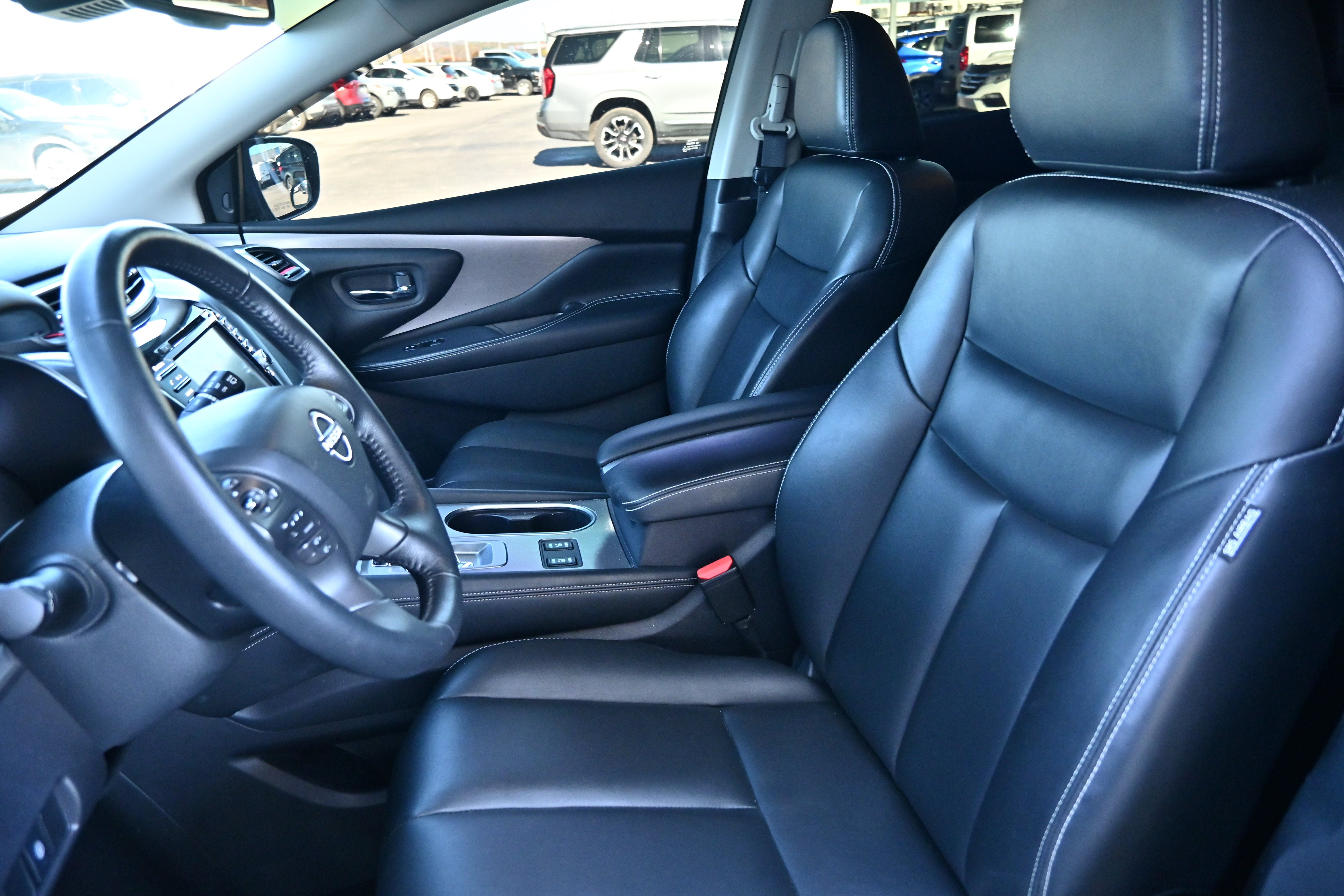 Certified 2024 Nissan Murano SV w/ SV Midnight Edition Package AWD/4WD image 24