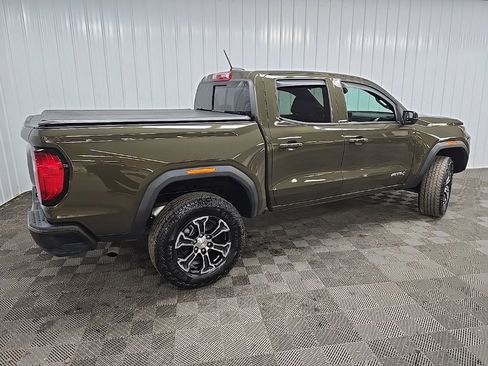 Used 2024 GMC Canyon AT4 image 4
