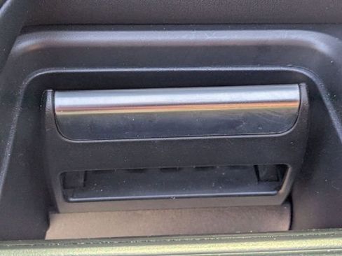 Used 2025 Ford Expedition Platinum AWD/4WD image 26