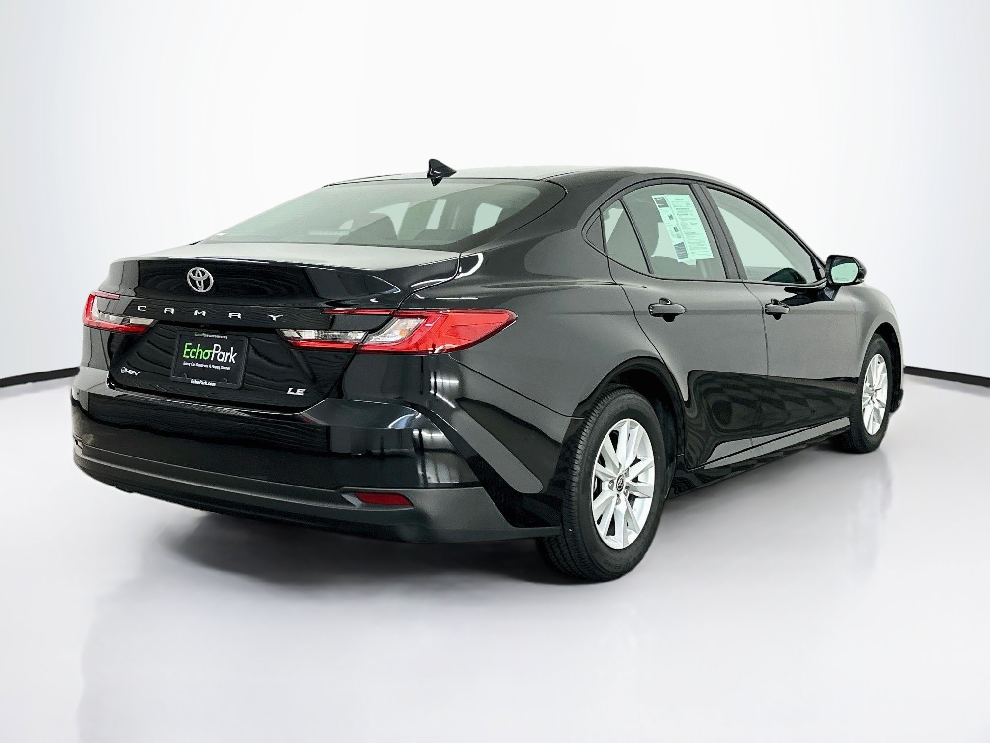 Used 2026 Toyota Camry LE FWD image 9