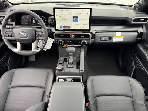 New 2026 Toyota 4Runner Limited AWD/4WD image 4