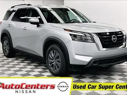 Used 2025 Nissan Pathfinder SV
