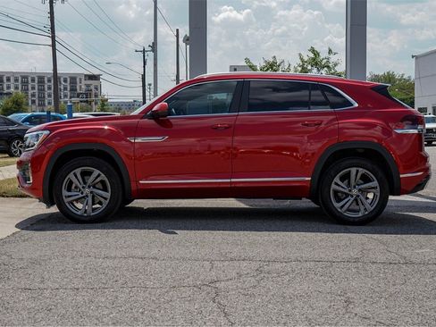 New 2024 Volkswagen Atlas Cross Sport SEL R-Line image 5