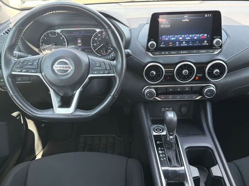 Used 2022 Nissan Sentra SV FWD image 19