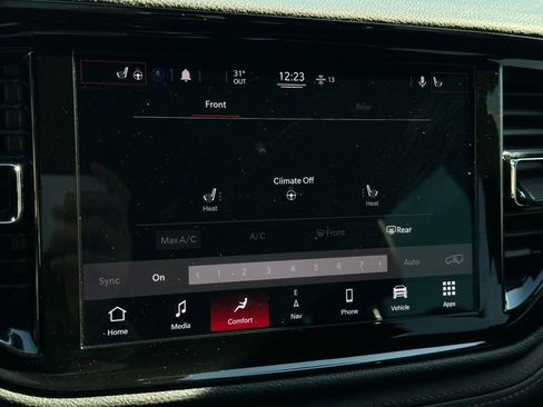 Used 2022 Dodge Durango R/T w/ Blacktop Package image 43