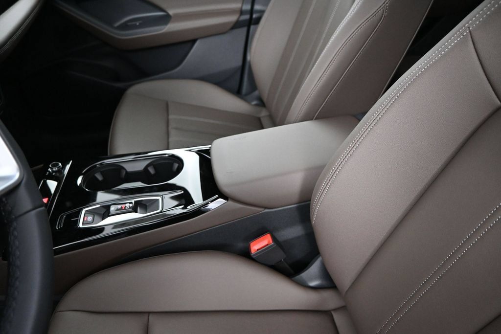 New 2027 Audi Q6 e-tron Premium Plus AWD/4WD image 9
