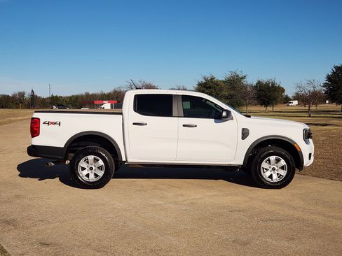 Used 2024 Ford Ranger XL image 7