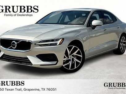Used 2020 Volvo S60 T5 Momentum w/ Protection Package Premier