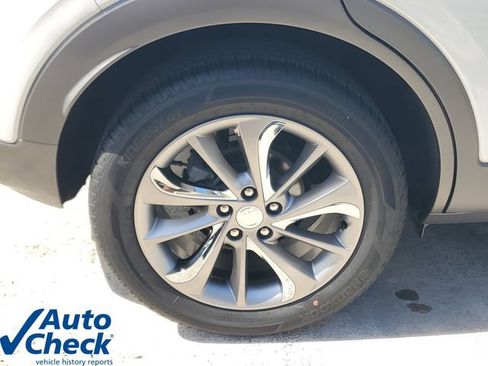 Used 2023 Buick Encore GX Essence w/ Experience Buick Package FWD image 8