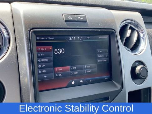 Used 2014 Ford F150 FX4 w/ Equipment Group 402A Luxury AWD/4WD image 14