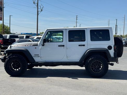 Used 2018 Jeep Wrangler Unlimited Rubicon w/ Max Tow Package image 12