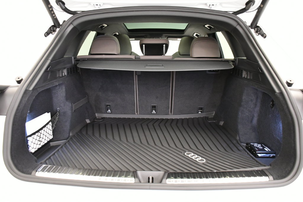 Used 2025 Audi Q5 Premium w/ Premium Plus AWD/4WD image 53