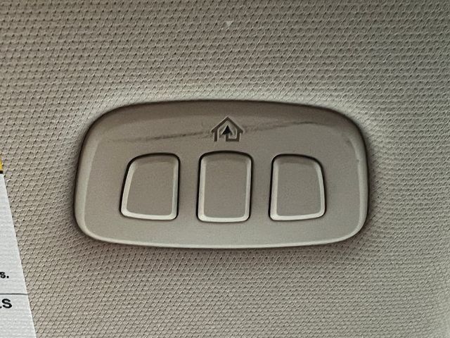 Used 2023 Lincoln Aviator AWD w/ Premium Package image 30
