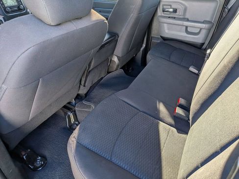 Used 2020 RAM 1500 Warlock AWD/4WD image 30