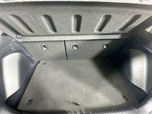 Used 2024 Hyundai Venue SEL image 28