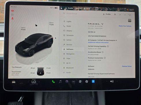 Used 2023 Tesla Model Y Long Range AWD/4WD image 3