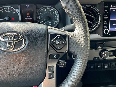 Used 2020 Toyota Tacoma TRD Sport w/ Technology Package RWD image 22