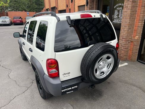 Used 2004 Jeep Liberty Sport w/ PWR Convenience Group AWD/4WD image 6