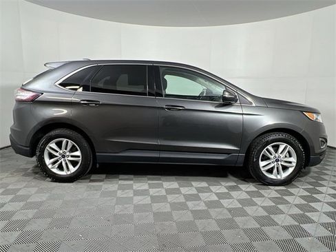 Used 2016 Ford Edge SEL w/ Equipment Group 201A image 9