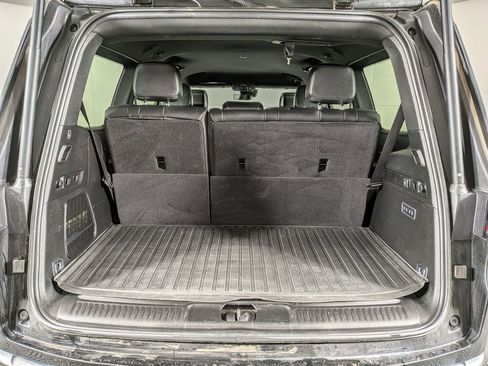 Used 2022 Jeep Wagoneer Series III image 10