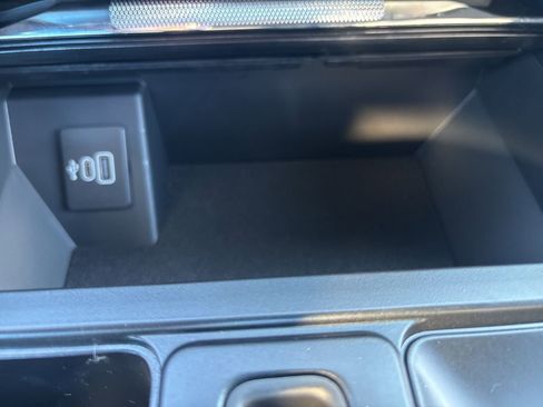 New 2026 Ford F150 Lariat w/ Equipment Group 501A Mid image 22