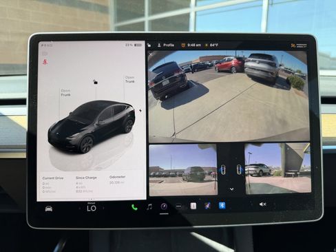 Used 2023 Tesla Model Y Long Range AWD/4WD image 25