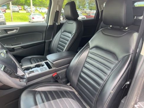 Used 2024 Ford Edge SEL AWD/4WD image 12