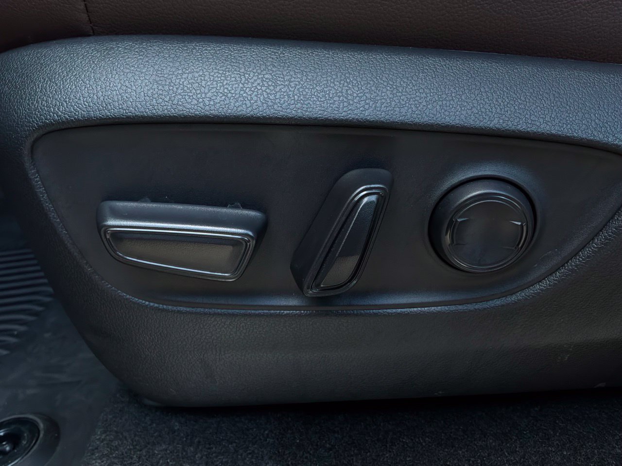 Used 2024 Toyota Land Cruiser AWD/4WD image 13