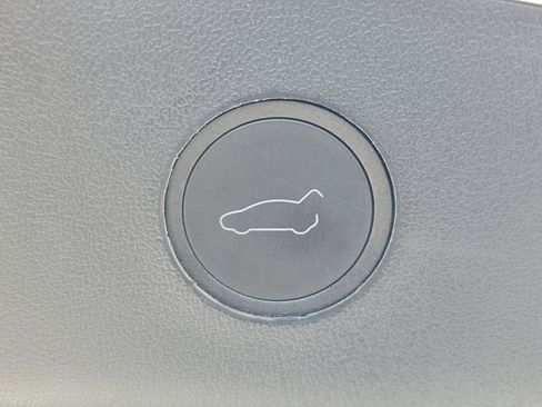 Used 2023 Tesla Model 3 Standard Range RWD image 7