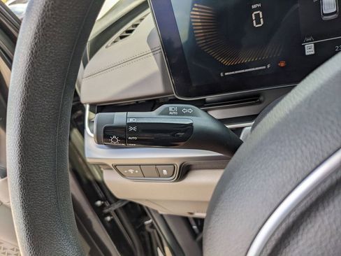 Certified 2026 Kia Carnival LX FWD image 34